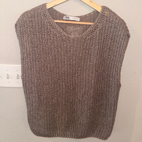 NWOT Zara crochet knit sweater vest Small Basic Taupe Fall Winter Style - Picture 4 of 6